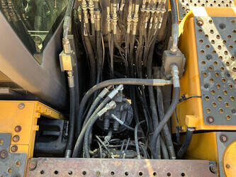 2014-volvo-ec220dl-1443099-46625533