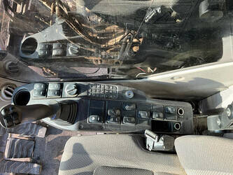 2014-volvo-ec220dl-1443099-46625541