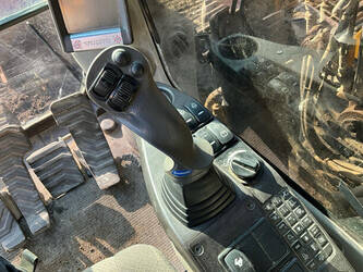 2014-volvo-ec220dl-1443099-46625546