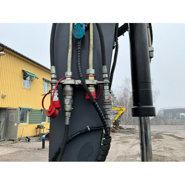 2014 تيريكس TW85-46625728