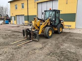 صورة ل شيولات 2019 كاتربيلر 906M