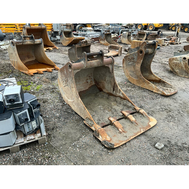 2003 SMP 700HDR-46625881