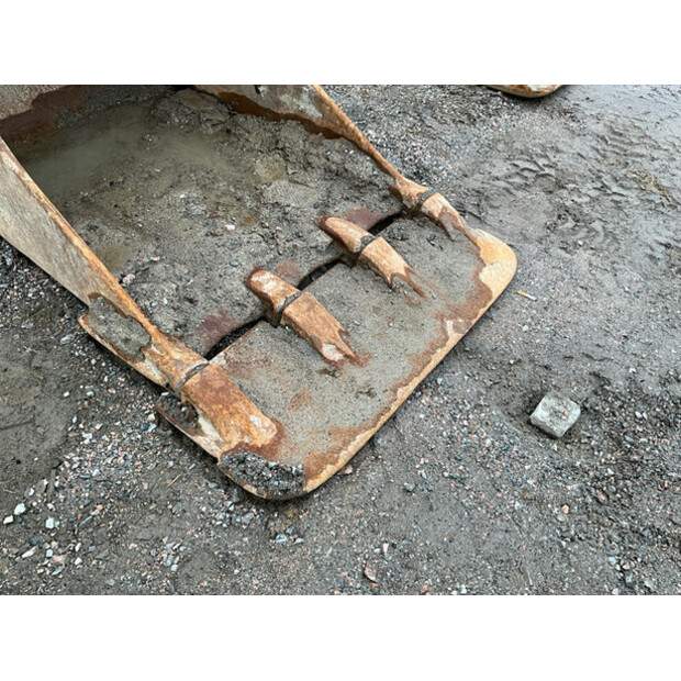 2003 SMP 700HDR-46625884