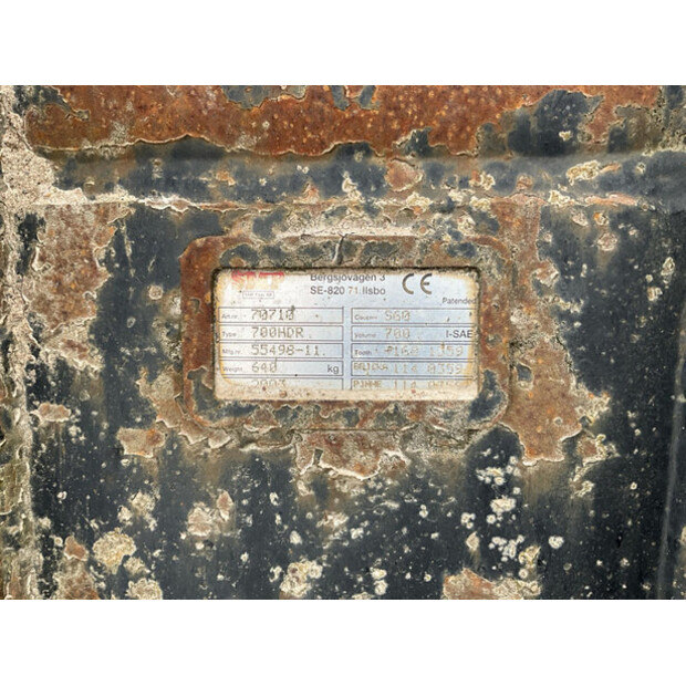 2003 SMP 700HDR-46625885