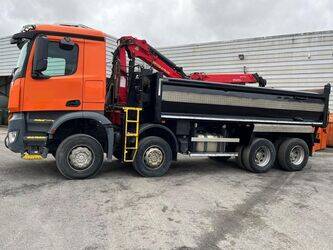 صورة ل شاحنات قلابة 2015 مرسيدس بنز AROCS 3240 للبيع في أيرلندا