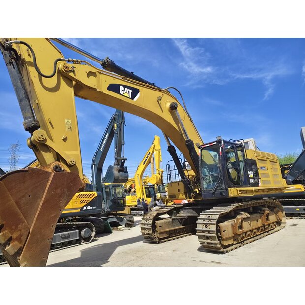 2017 Caterpillar 374FL-46626016
