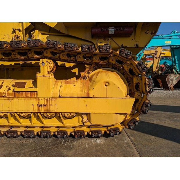 2012 كوماتسو D75S-5-46626154