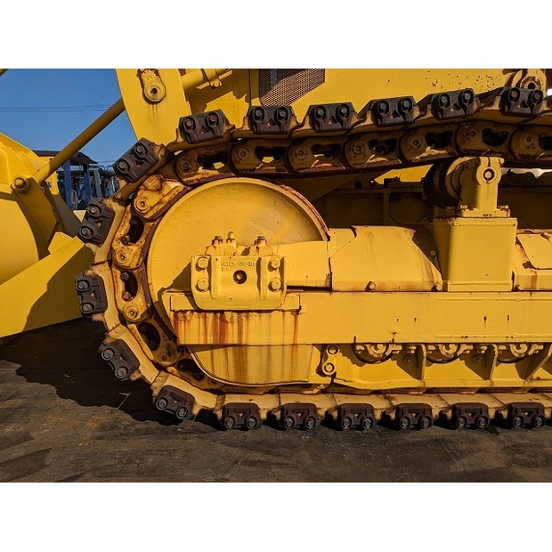 2012 كوماتسو D75S-5-46626155