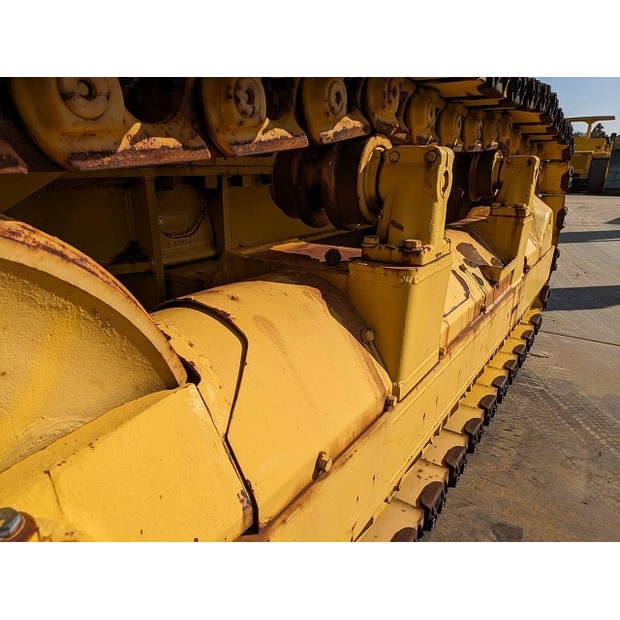 2012 كوماتسو D75S-5-46626156