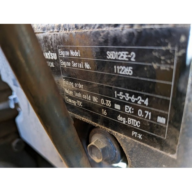 2012 كوماتسو D75S-5-46626166