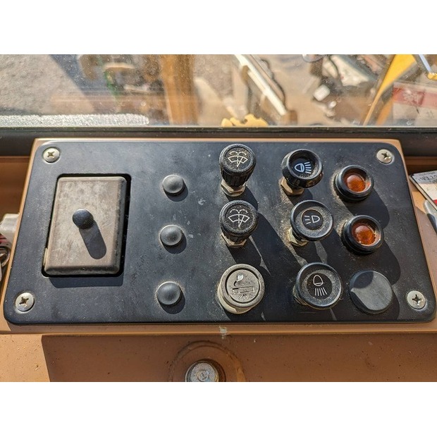 2012 كوماتسو D75S-5-46626172