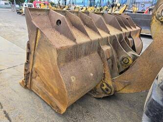 2009-komatsu-wa500-6-1443139-46626183