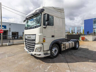 صورة ل شاحنات 2018 داف XF 480