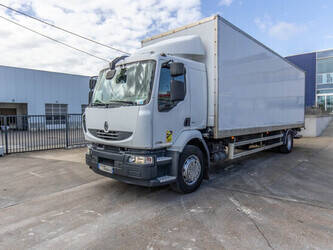 صورة ل شاحنات صندوقية 2012 رينو Midlum 270