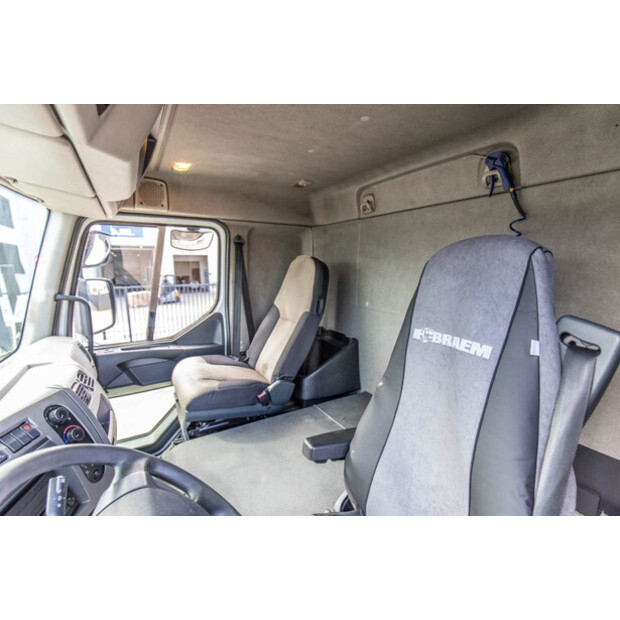 2012 Renault Midlum 270-46626833