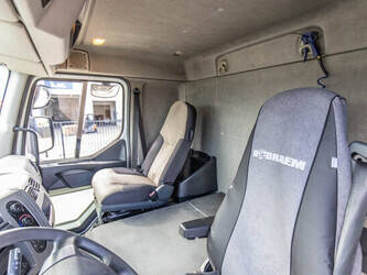 2012-renault-midlum-270-1443164-46626833