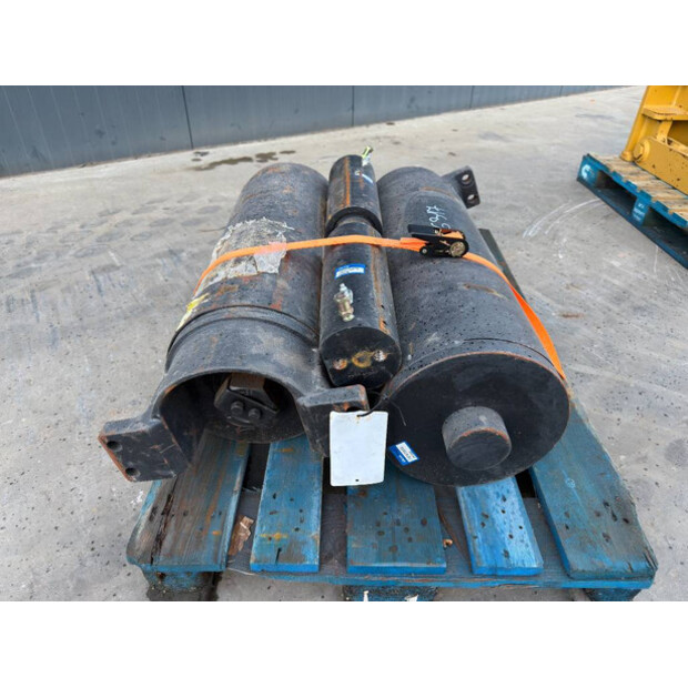 2026 Caterpillar 336-46628059