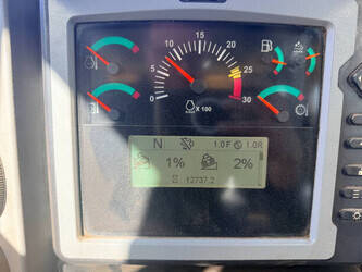 2016-caterpillar-d6t-xl-1443372-46628401