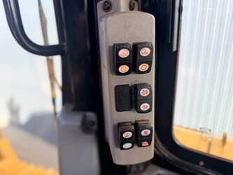 2016-caterpillar-d6t-xl-1443372-46628402