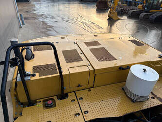 2019-caterpillar-323-1443378-46628673