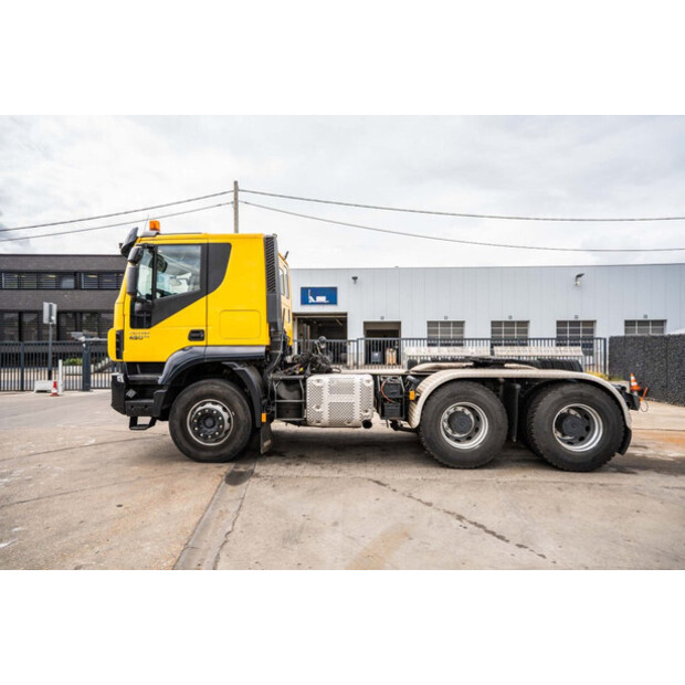 2017 ايفكو TRAKKER 450-46629110