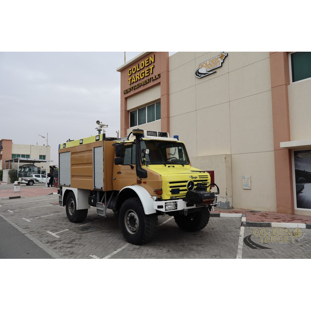 2011 mercedes benz Unimog U5000-46632928