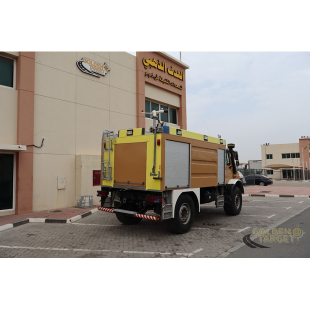 2011 mercedes benz Unimog U5000-46632930