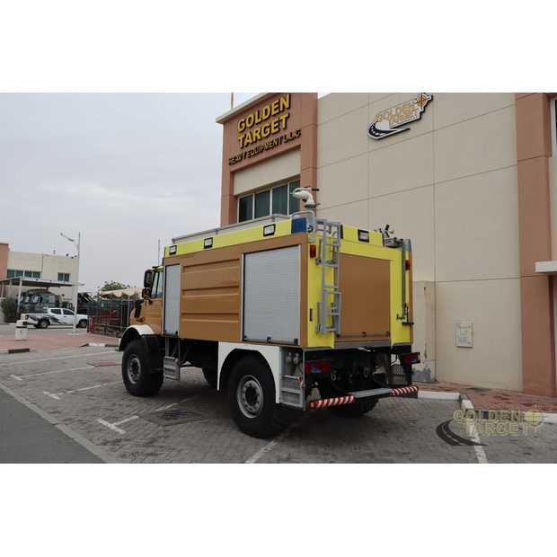 2011 mercedes benz Unimog U5000-46632931