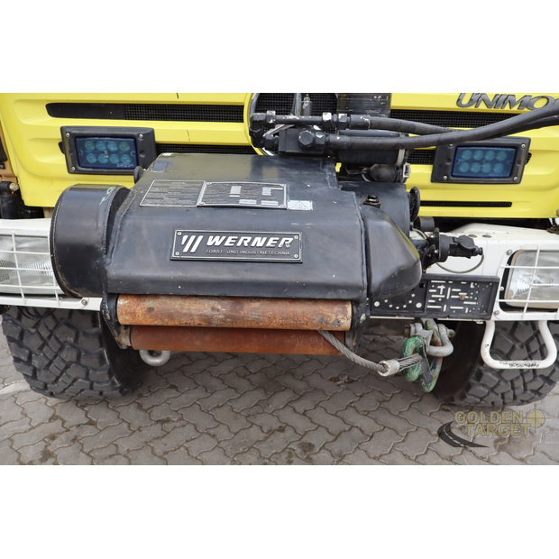 2011 mercedes benz Unimog U5000-46632947