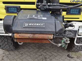 2011-mercedes-benz-unimog-u5000-46632947