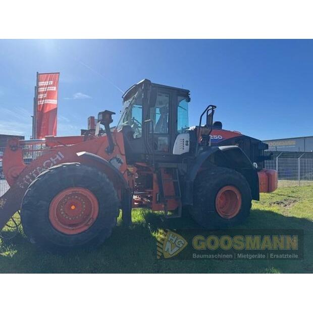 Hitachi ZW250-6-46636374