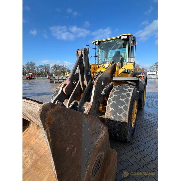 Volvo L110H-46637285