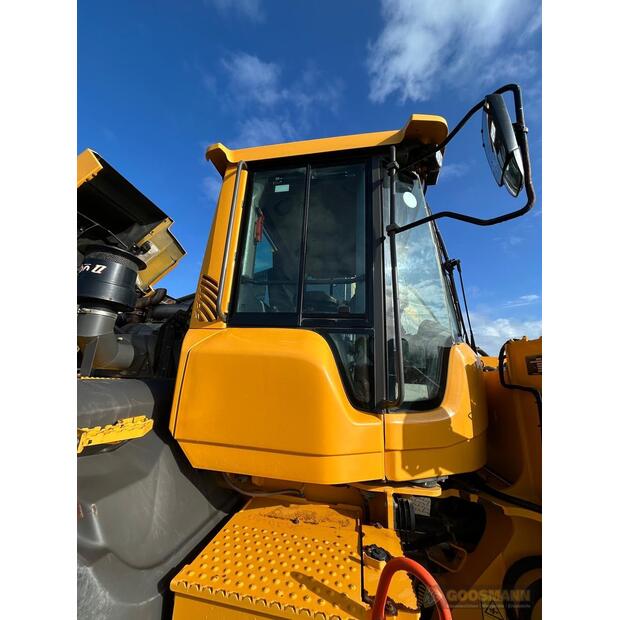 Volvo L110H-46637307
