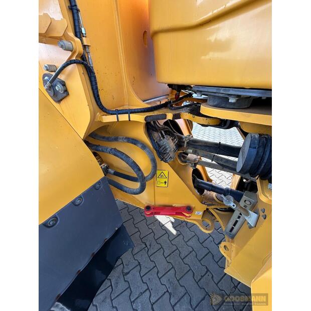 Volvo L110H-46637309