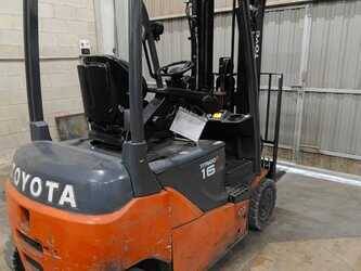 2019-toyota-8fbmk16t-46637979