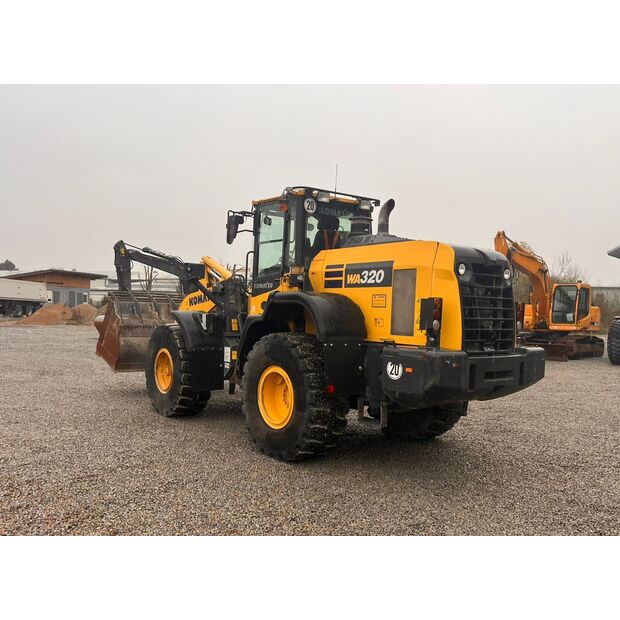 2020 Komatsu WA320-8EO-46638318