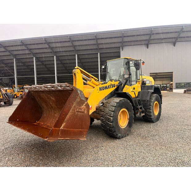 2020 Komatsu WA320-8EO-46638319