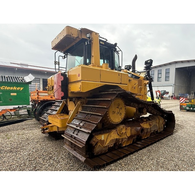 2015 كاتربيلر D6T LGP-46638410