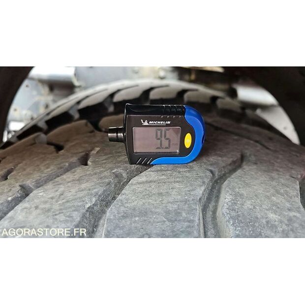 2000 رينو Kerax-46644140