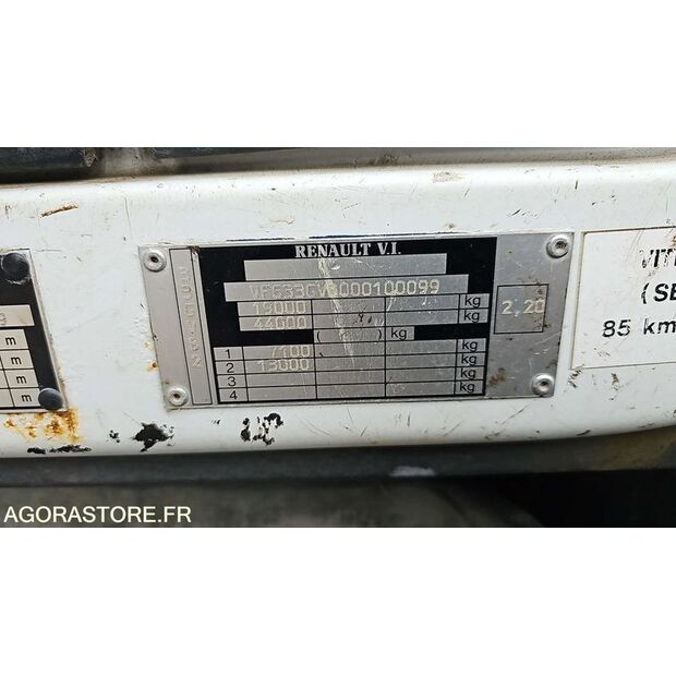 2000 رينو Kerax-46644145