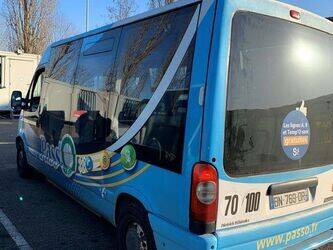 2011-renault-master-1443450-46644204