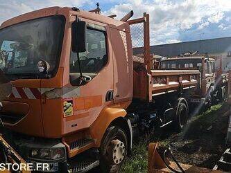 Image for TRUCKS 2001 Renault Midlum