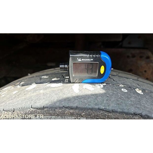 2001 Renault Midlum-46644333