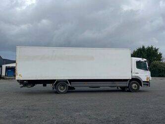 2005-mercedes-benz-1223-1443458-46644371