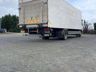 2005-mercedes-benz-1223-1443458-46644372