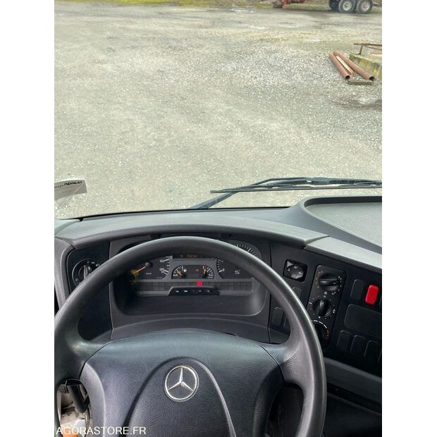 2005 Mercedes-Benz 1223-46644382