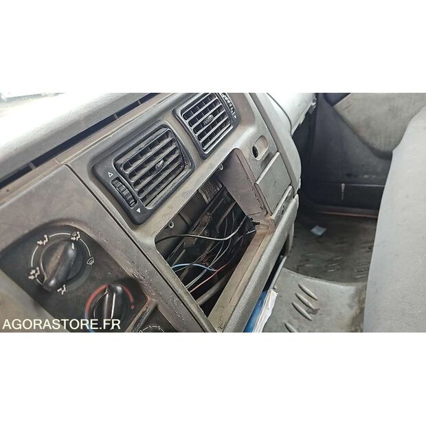 2004 Renault Midlum-46644526