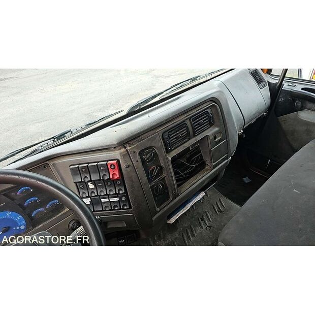 2004 Renault Midlum-46644527