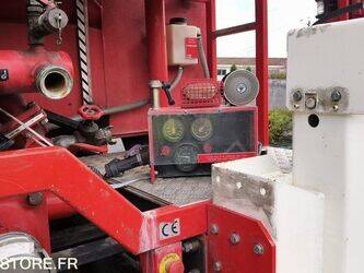 2000-renault-m210-1443469-46644695