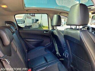 2010-peugeot-308-1443471-46644729